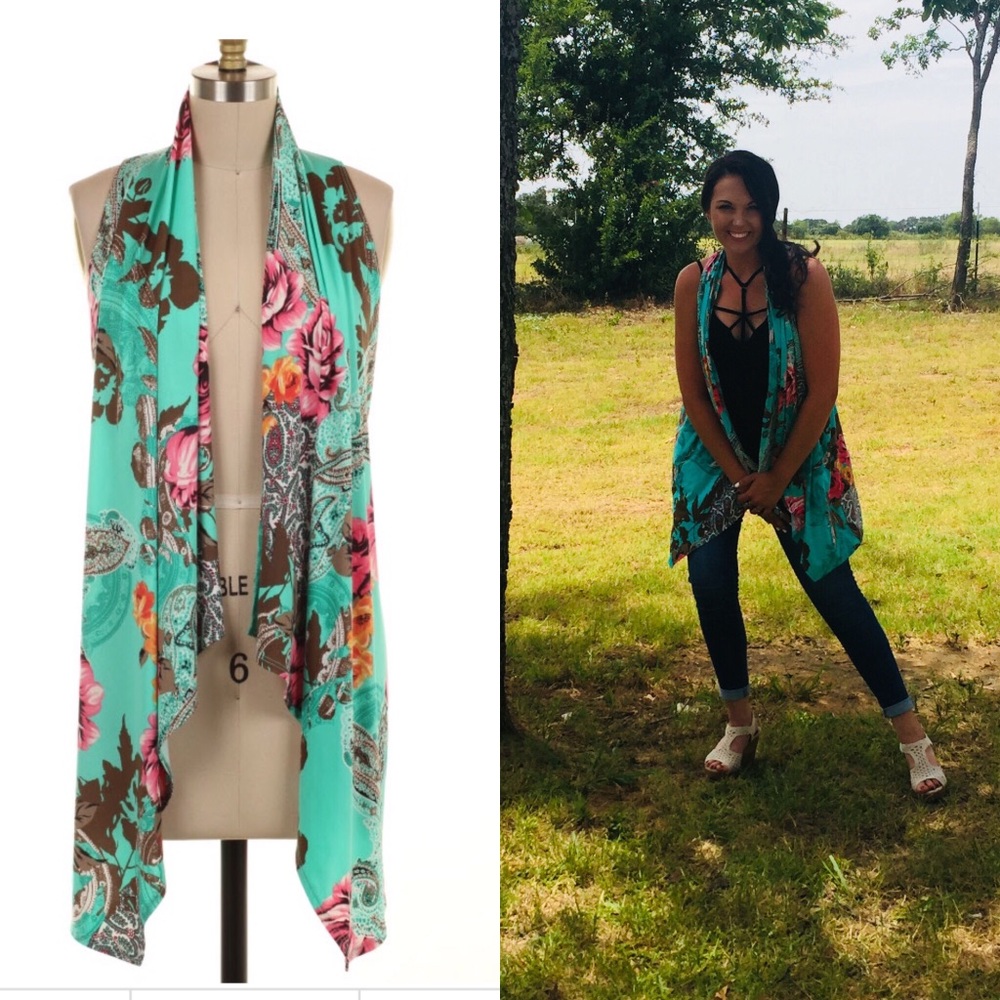 Beautiful Floral Mint Vest with Pockets